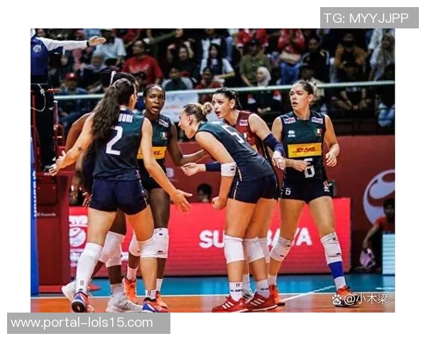 意大利女排与泰国女排精彩对决直播回顾与赛况分析